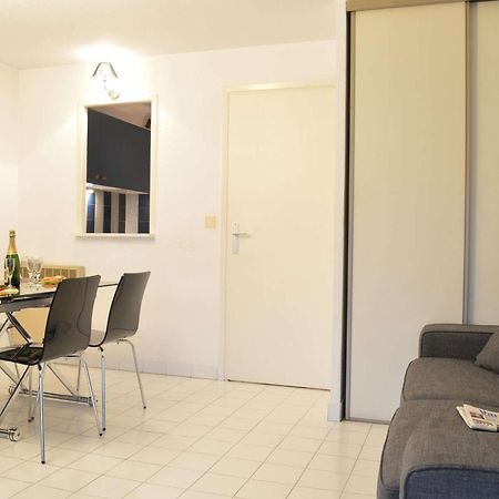 Studio Cabine A 200M De Port Frejus, Plage, Commerces, Terrasse, 4 Couchages, Menage Inclus - Fr-1-226A-31 Exteriér fotografie